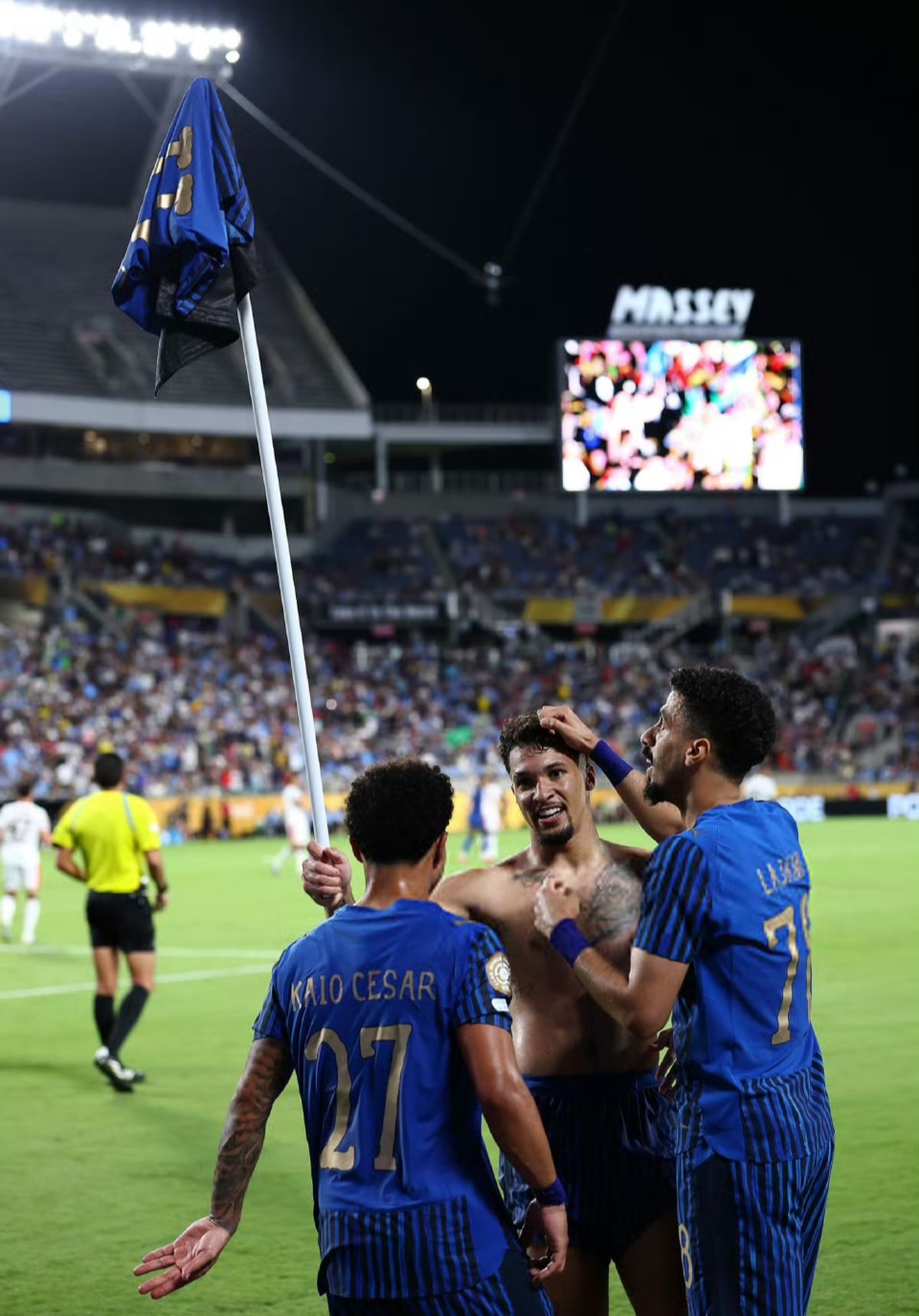 熊猫娱乐网站 -赛后葡超焦点战，犹他爵士止住颓势，气氛紧张，赛程密集仍需轮换(葡超本菲卡赛程)