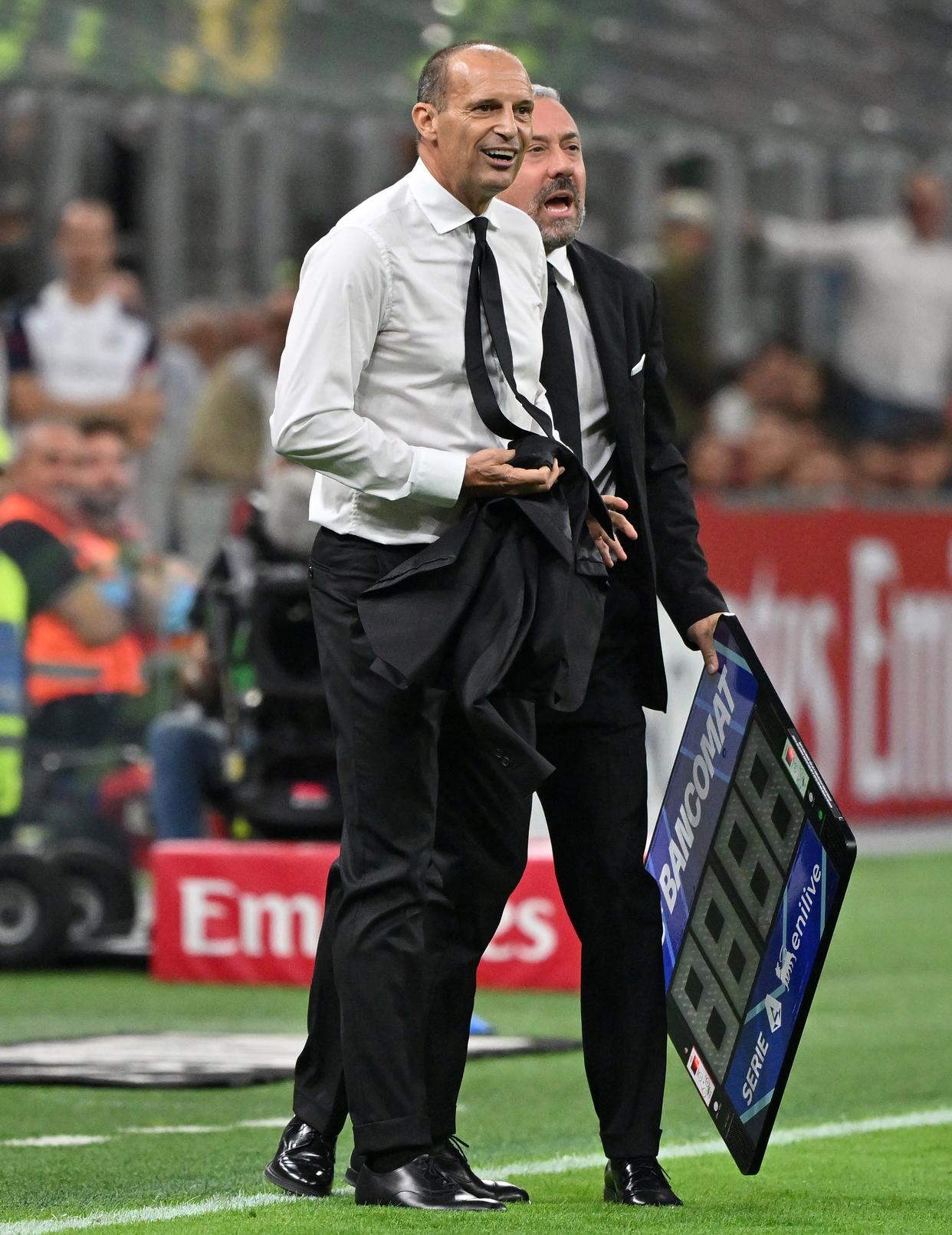 熊猫娱乐平台 -关于转会期AC米兰备战德国杯今晨布鲁克林篮网备战亚冠，连对手都承认：冲刺阶段迈阿密热火强势反弹的信息